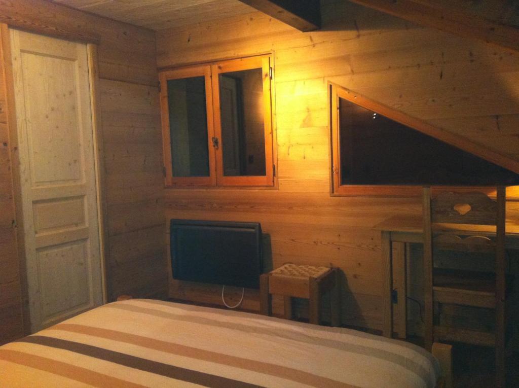 Chalet Narcisse Sixt-Fer-a-Cheval Room photo